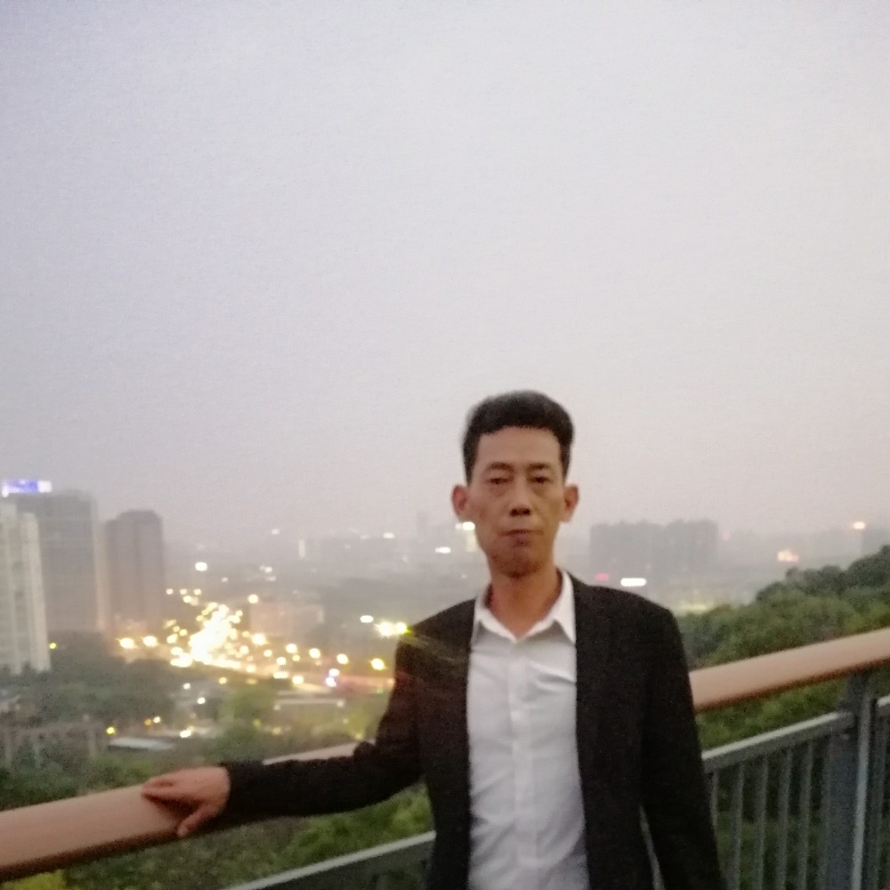 周金明的照片