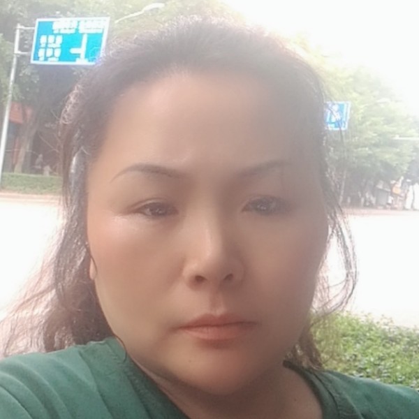 剪掉过去的照片