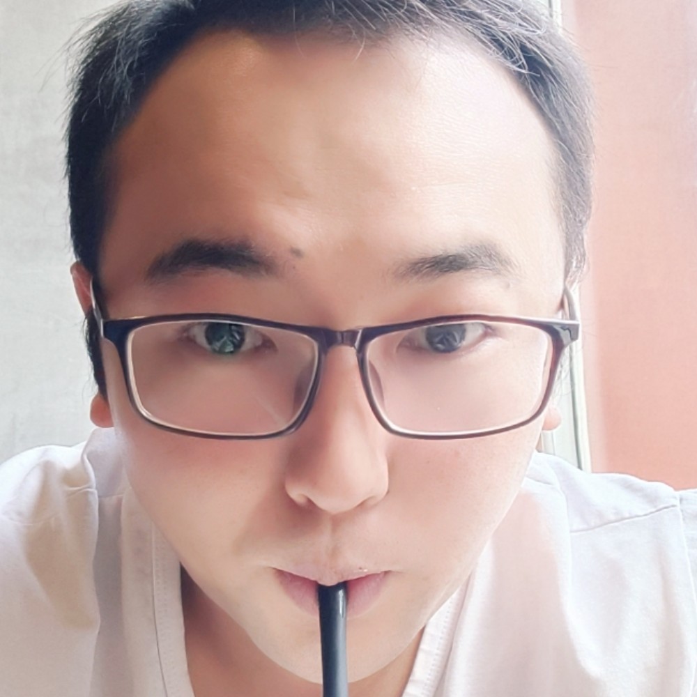 爆米花漫步烂漫的照片