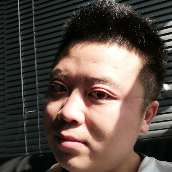 奥特曼吃不胖的照片