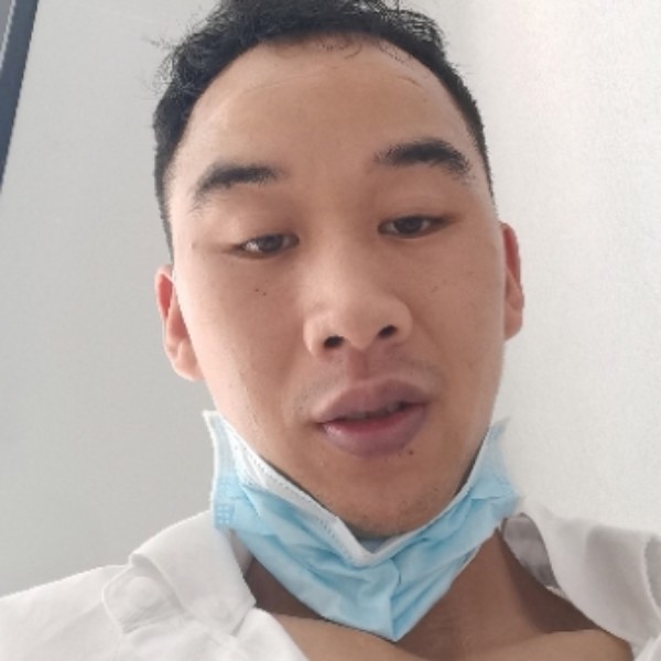 河马打妩媚的照片