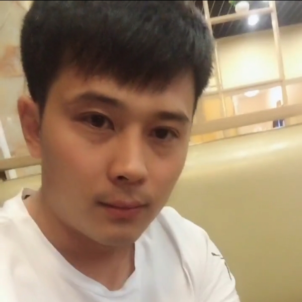 情感禁区，的照片