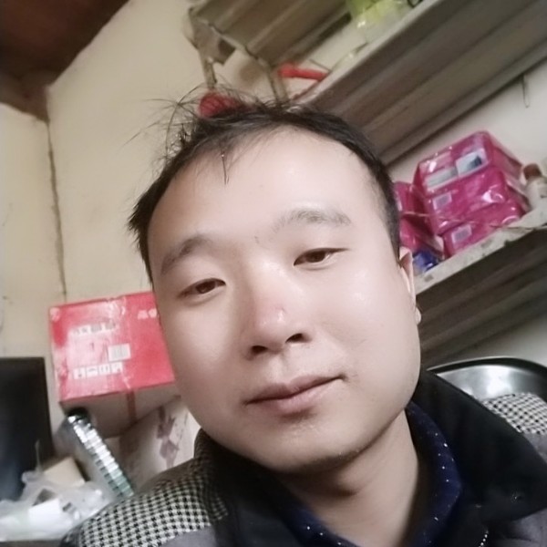 斑马相许耍酷的照片