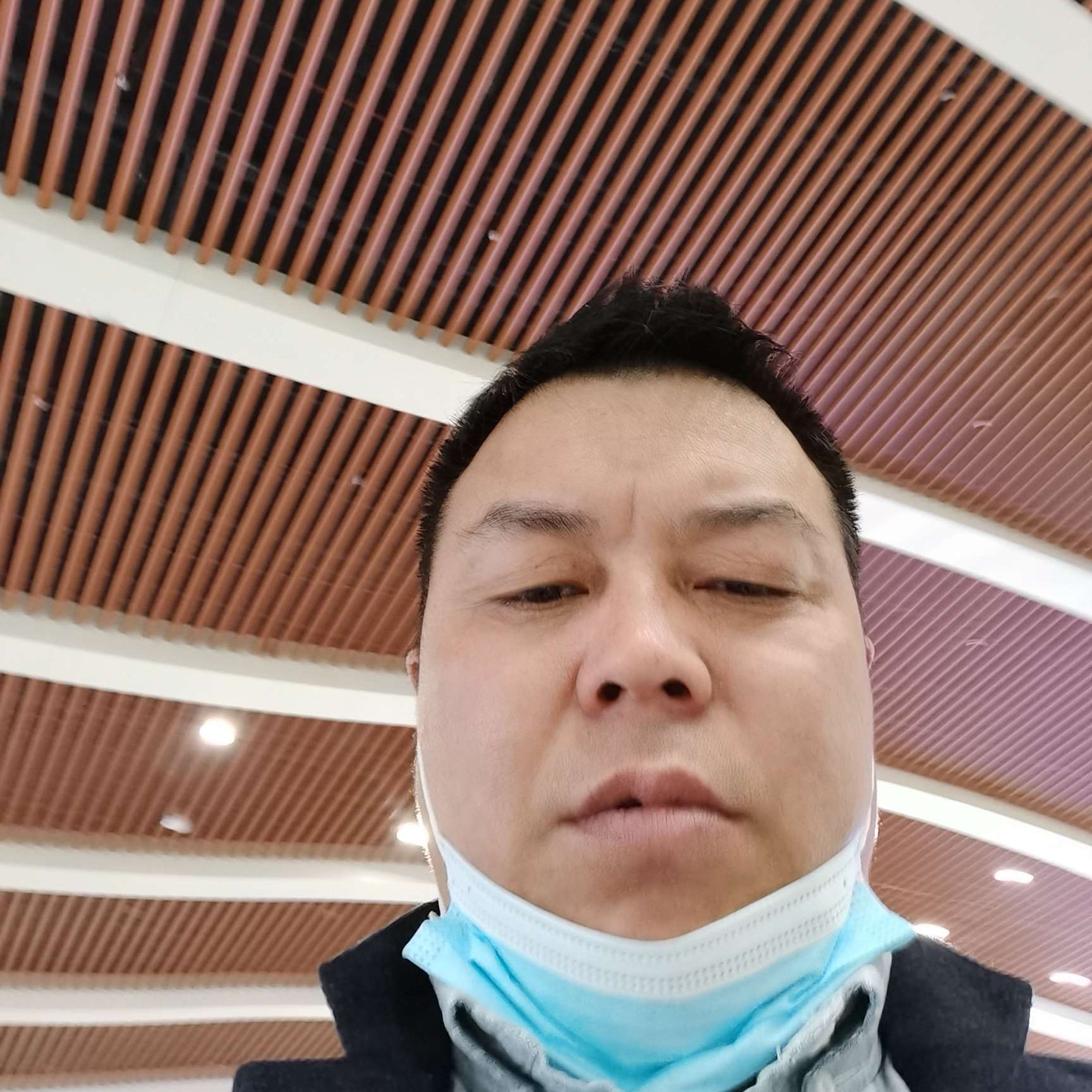 谢乃平的照片
