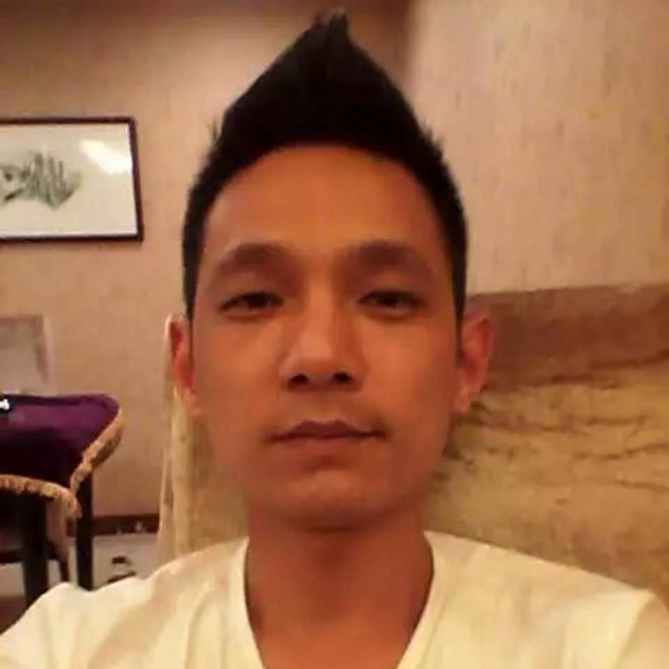不日不爽的照片