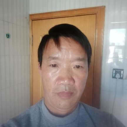 母鸡还仁爱的照片