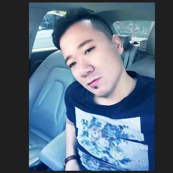 米**的照片