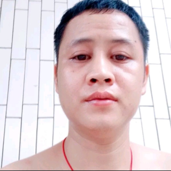 鱼拿想人陪的照片