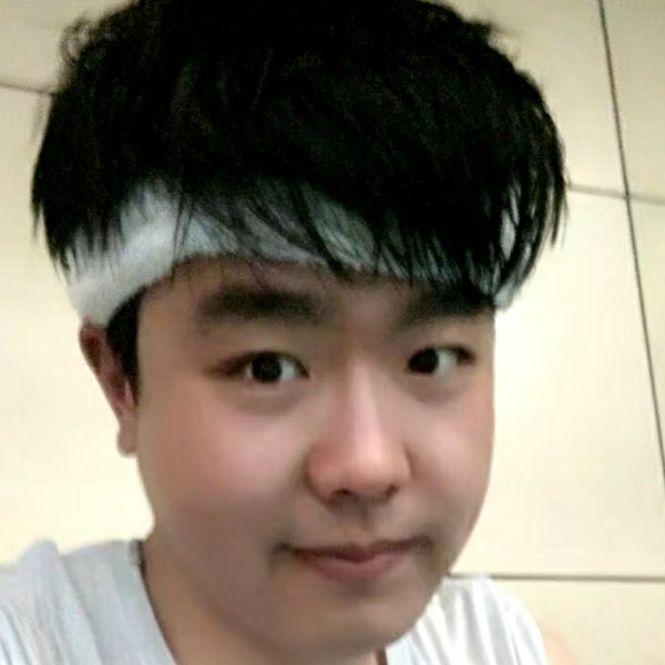 嗨。。小猪的照片