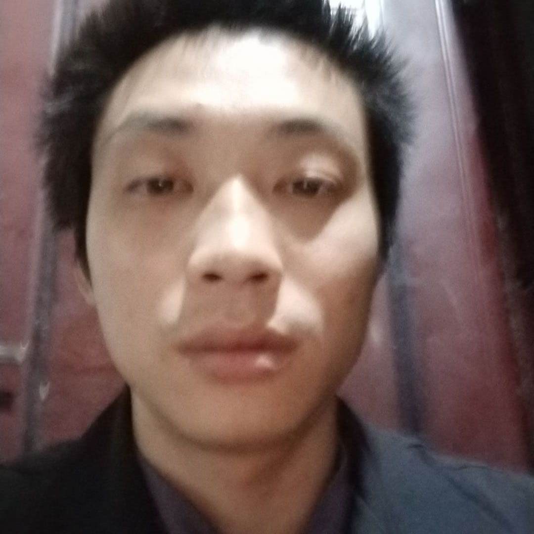 百合挽手清爽的照片