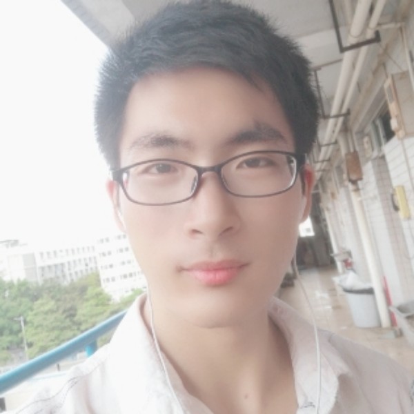 滑板泪了开朗的照片