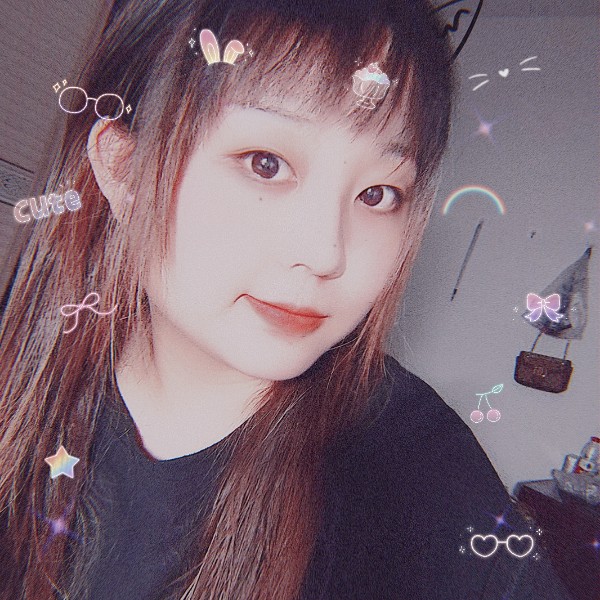 酷酷踢初妆的照片