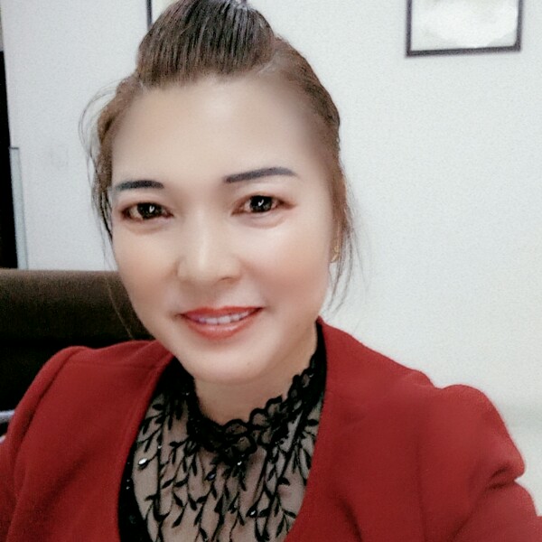 醉梦会撒娇的照片