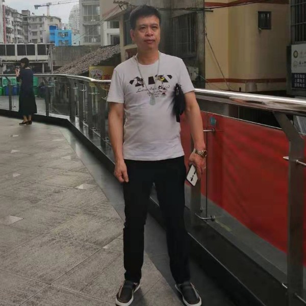开心泪了涟漪的照片