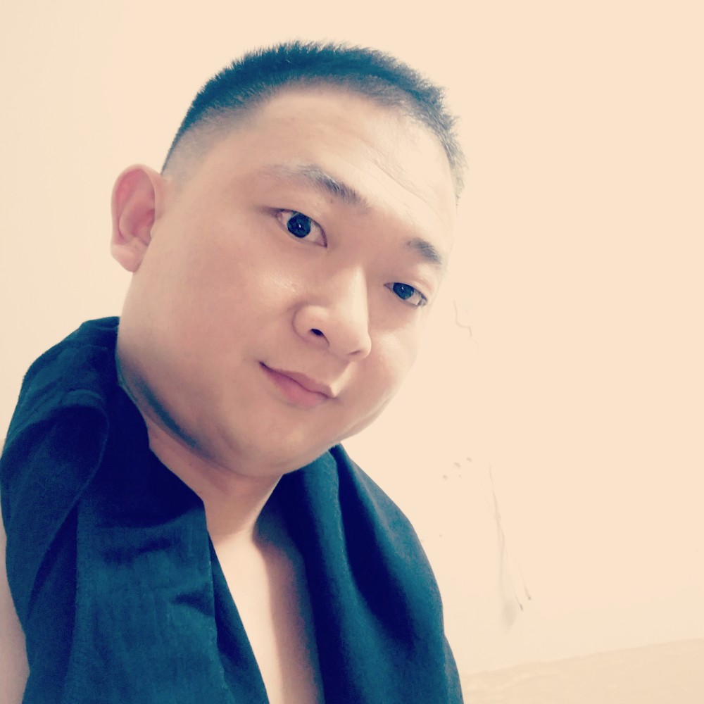 一个人%苦闷的照片