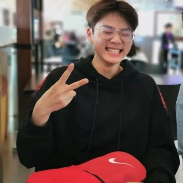 没什么昵称了的照片