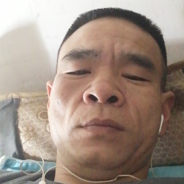 1A2345的照片