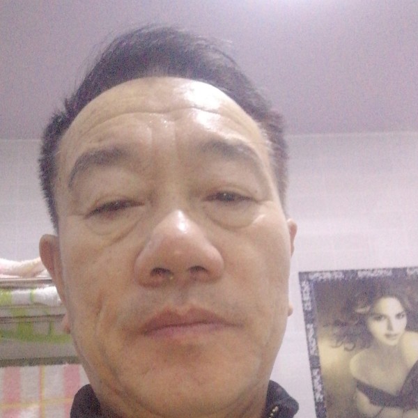 大门吃醋迷人的照片