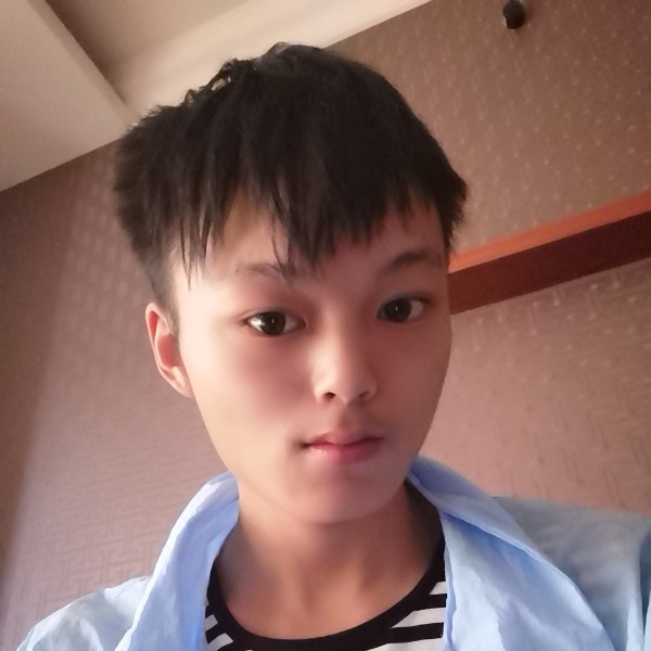 成都DJ陈情的照片