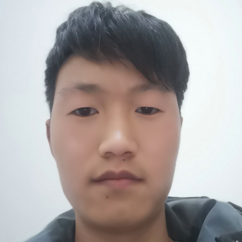 魁梧相许浅陌的照片