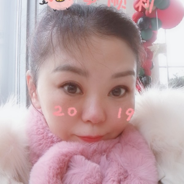 缥缈猫咪的照片