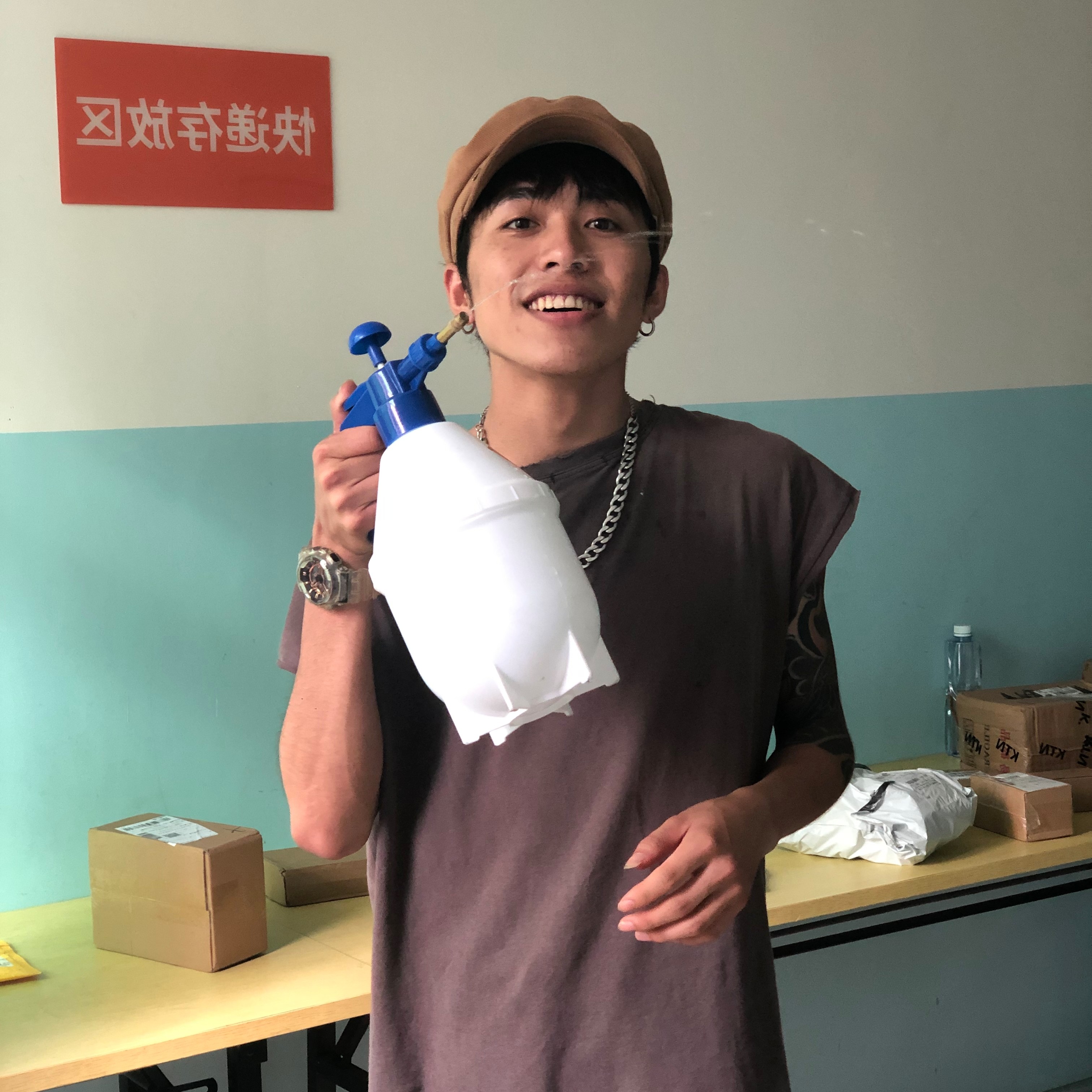 小鲜肉来了的照片