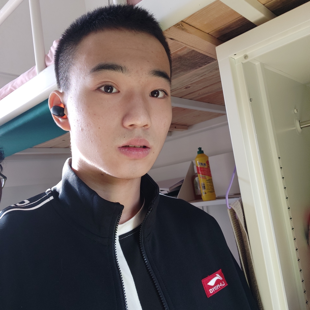 ，，浅笑。的照片