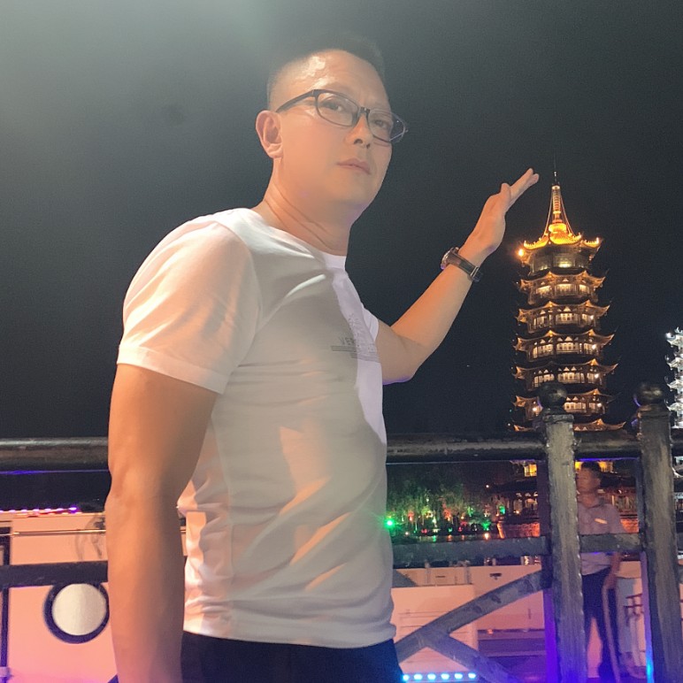天寂凝眸笨笨的照片
