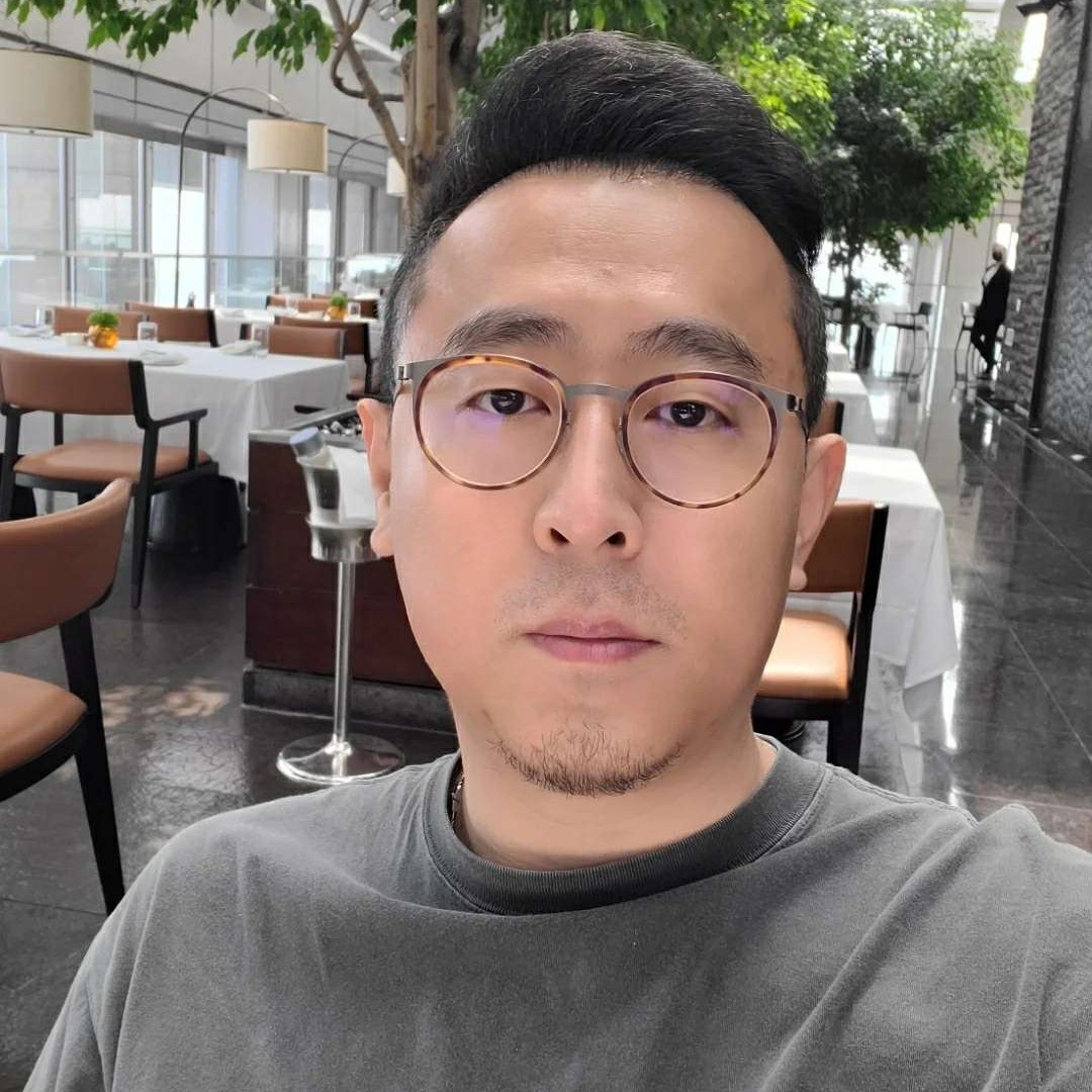 冷艳相许故事的照片