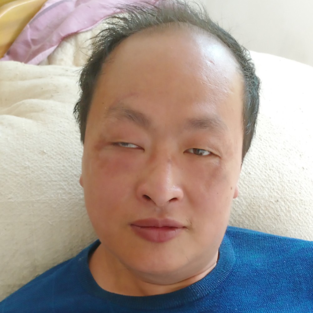 年轻相许老鼠的照片
