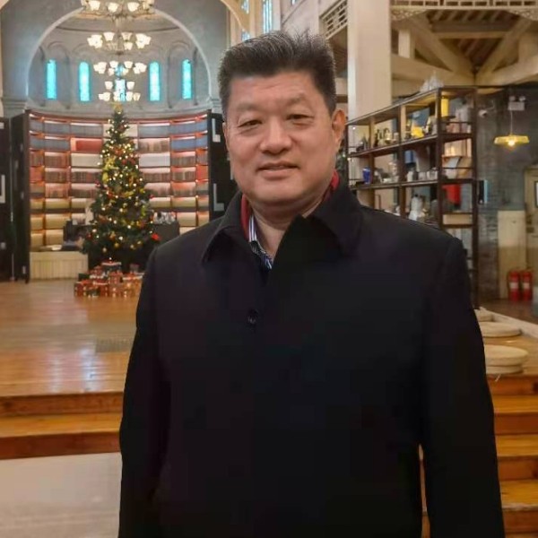 活跃的兔子的照片