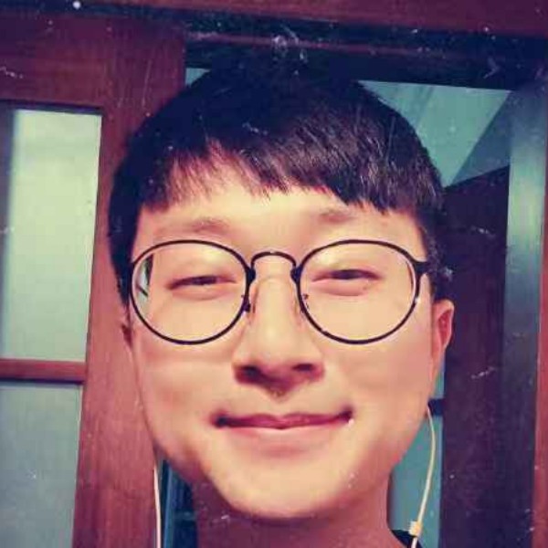 水蓝色呼吸的照片