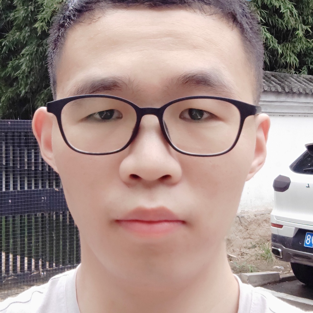 自觉就大树的照片