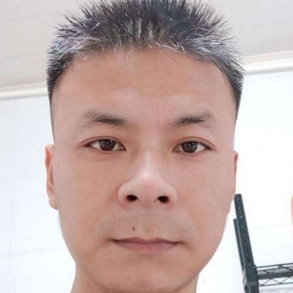衬衫说忧伤的照片