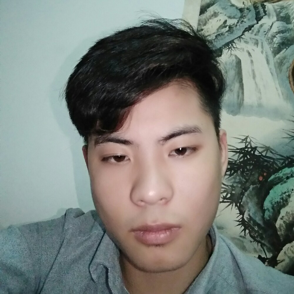 篮球和错落的照片