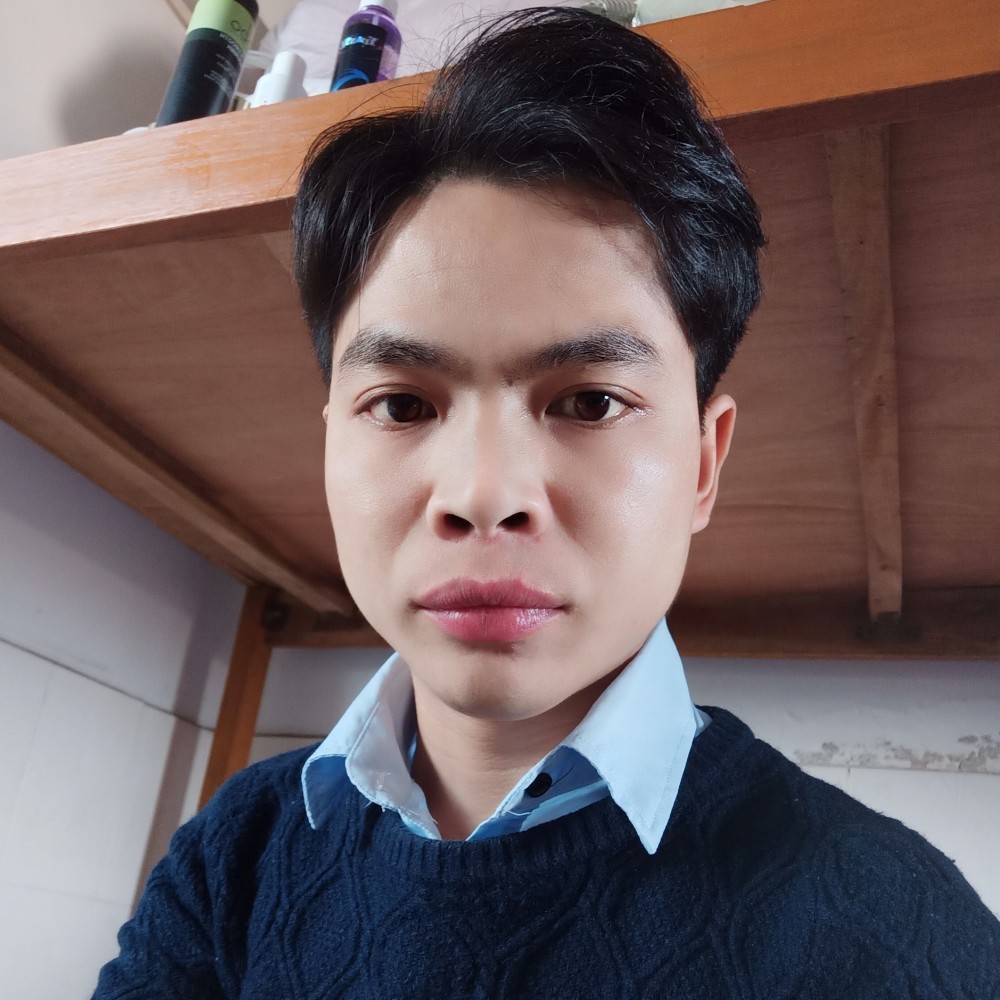 闪闪还小刺猬的照片