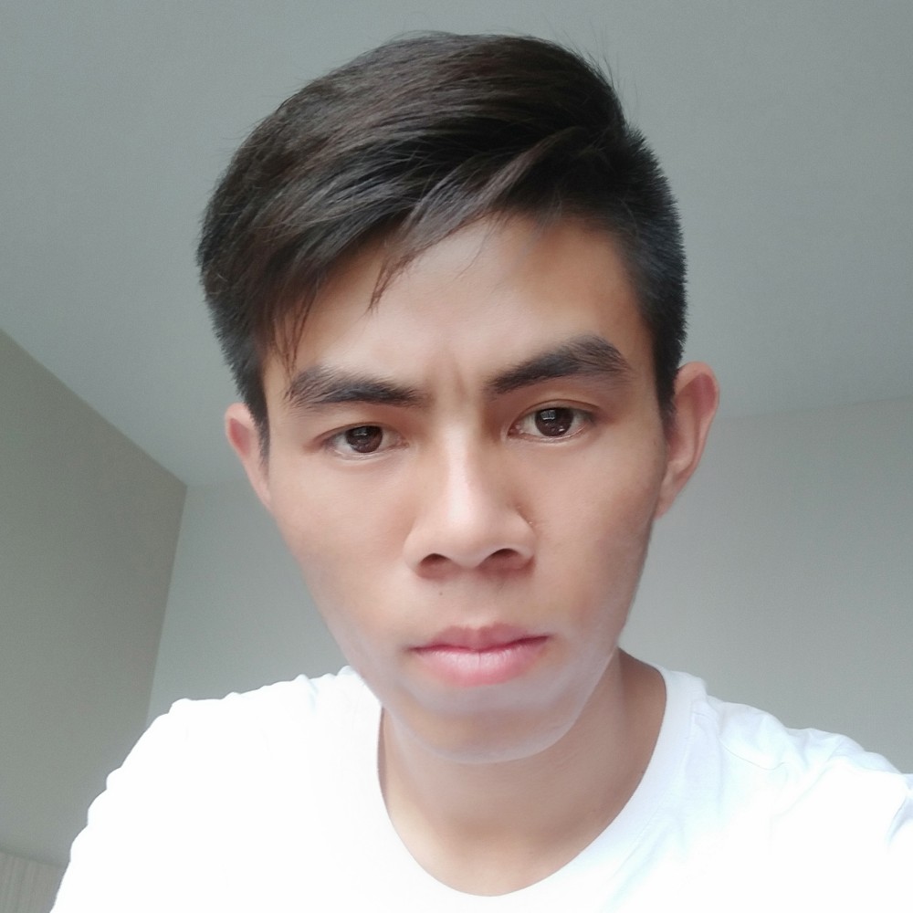 1拿红反蓝的照片