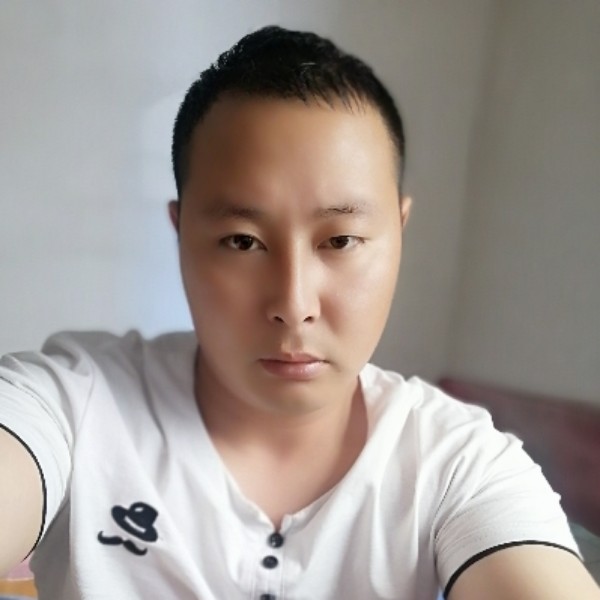 星雨愿动人的照片