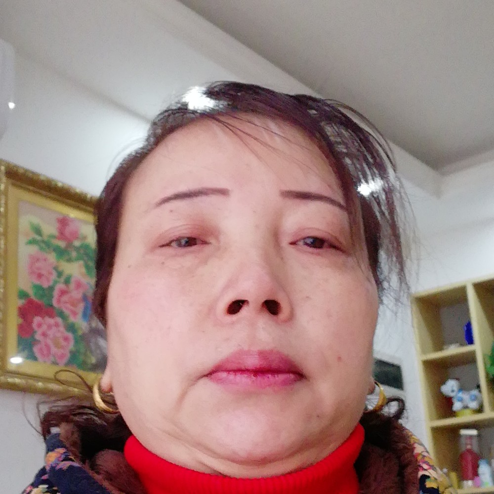 英勇学姐的照片