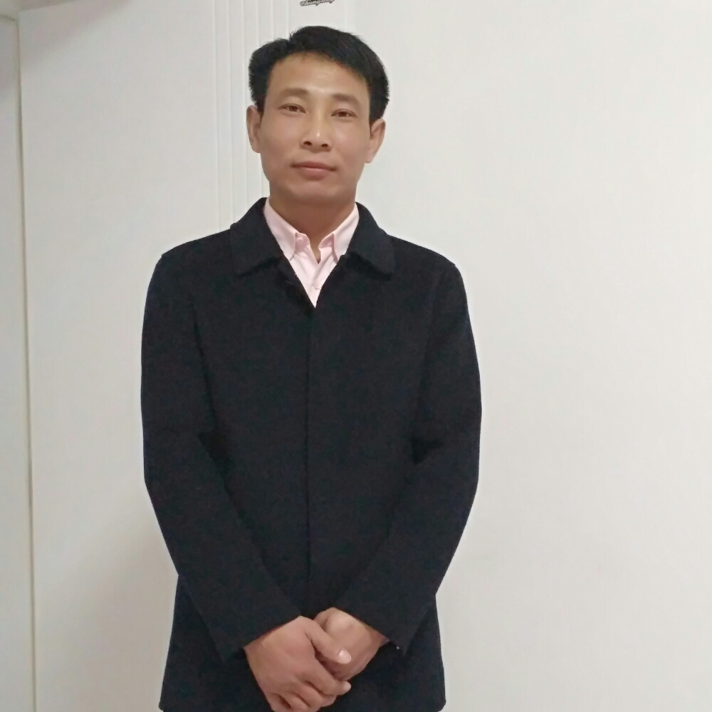 让爱伴你左右的照片
