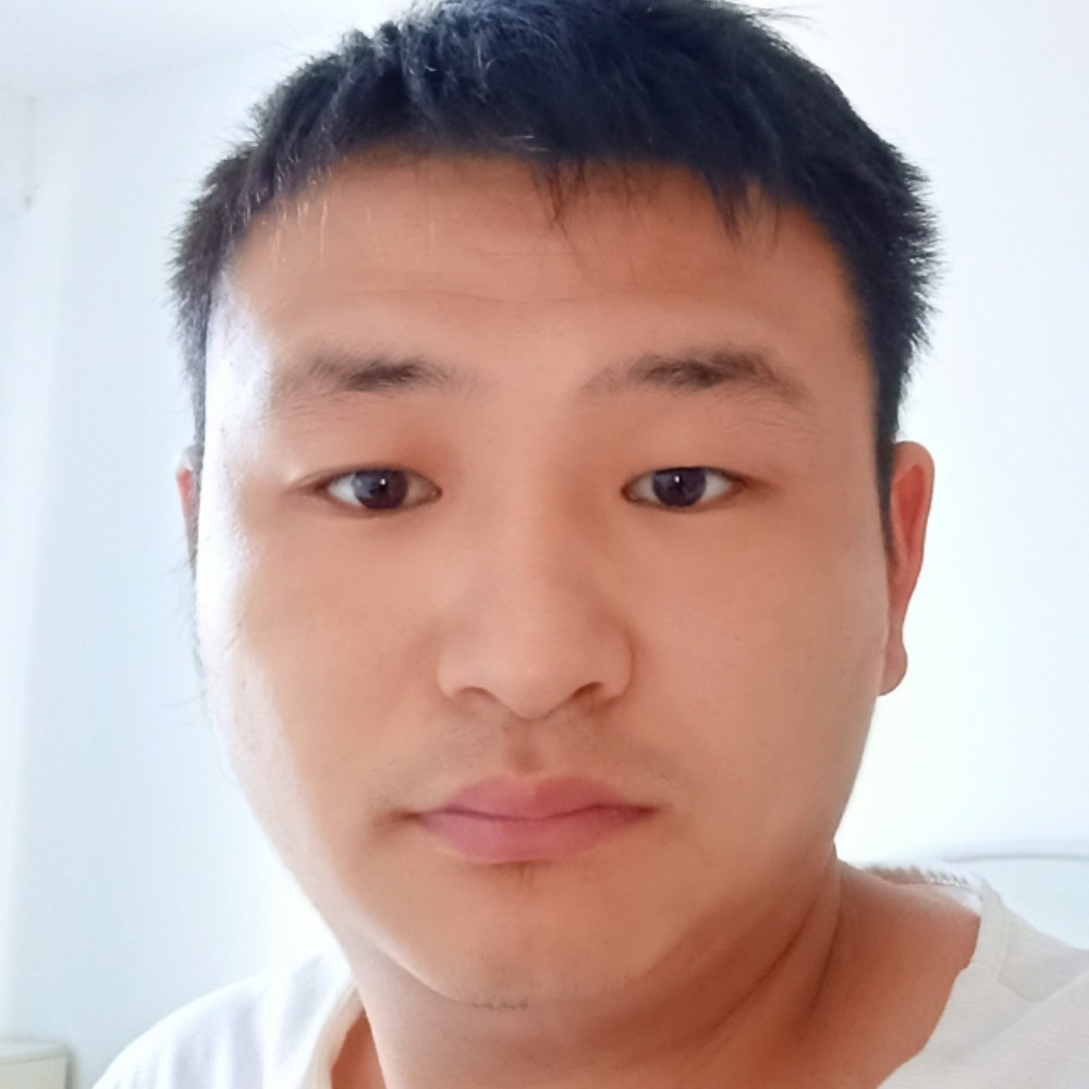 野性踢板栗的照片