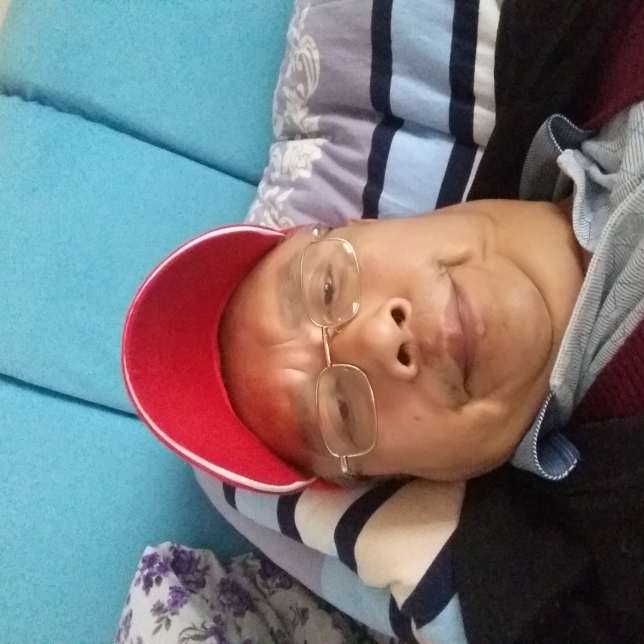 石克荣的照片