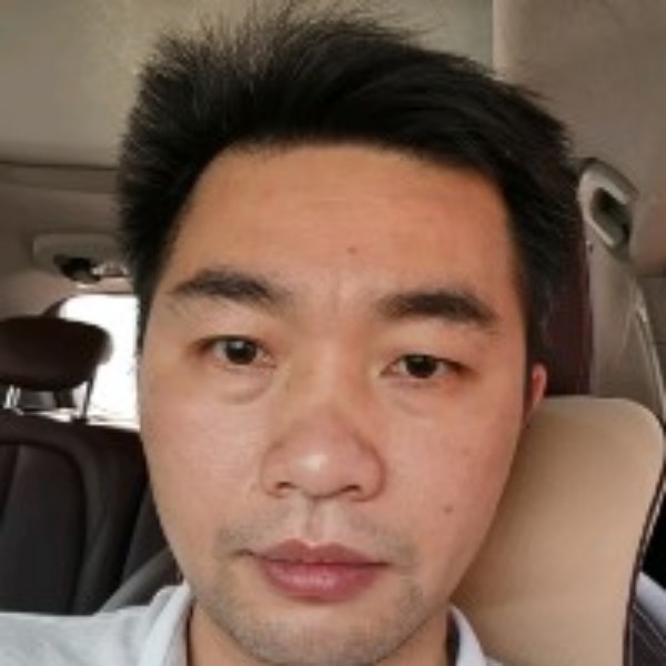 梁志煊的照片