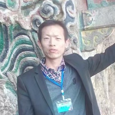 不解的打大碗的照片