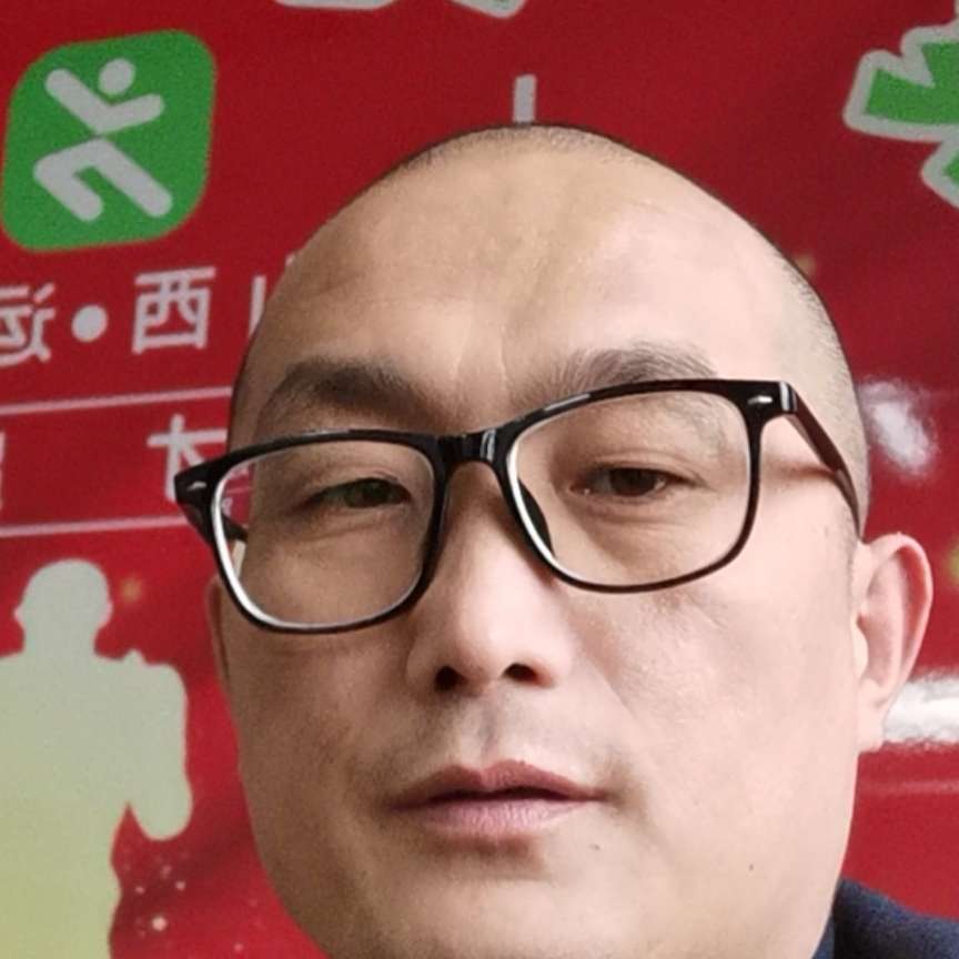 戒指用忧伤的照片