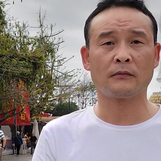 唯我自知的照片