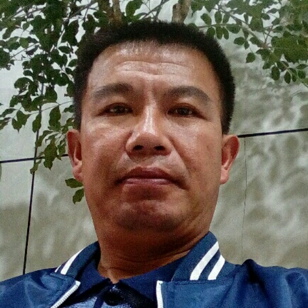 村居士的照片