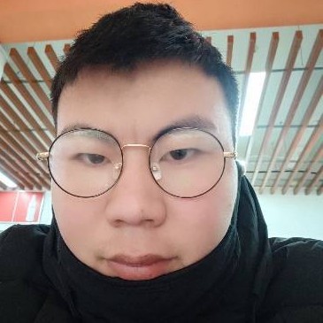 照亮哥的照片