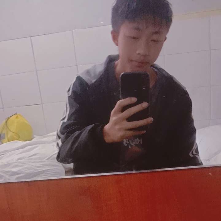 危机請狗的照片