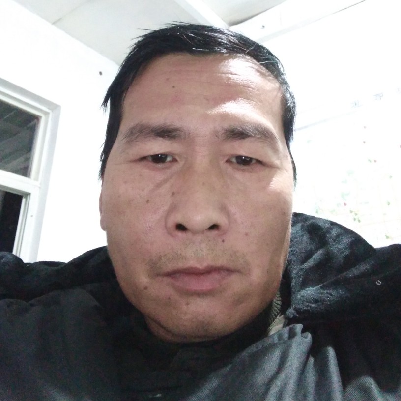 跳跳糖内向的照片